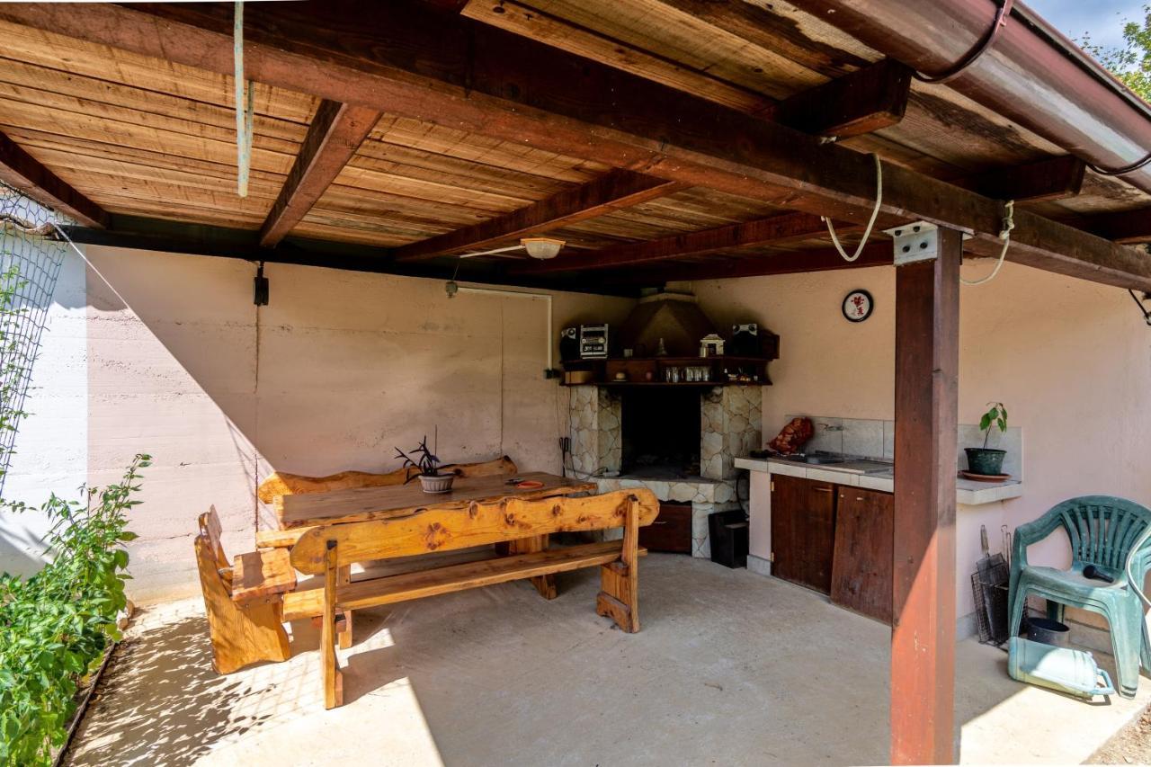 Apartment Buzet 17562A エクステリア 写真